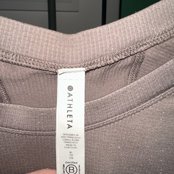 Athleta Taupe & gold flecked Long Sleeve Top - Picture 2 of 6